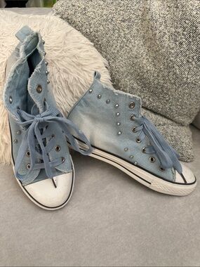 Light Blue High-Top Canvas Sneakers with Stud Accents